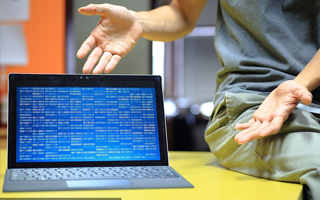 句容 mongo排序sort,php如何按顺序排列数组？